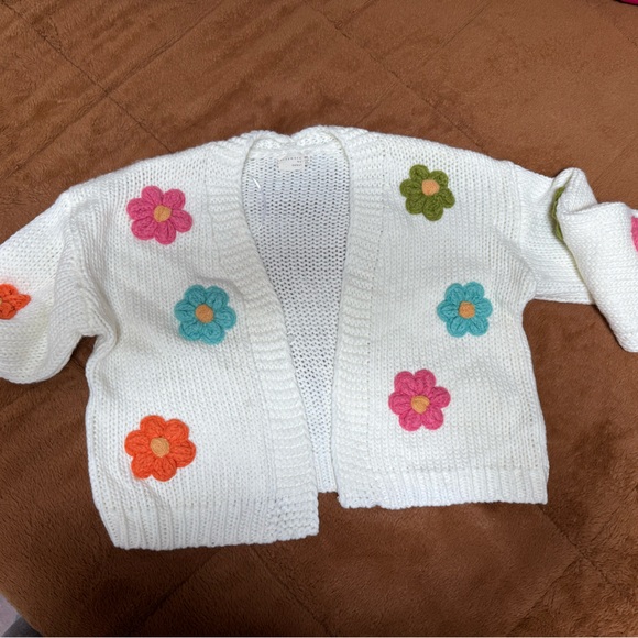 Floral Embroidered White Cardigan - Picture 1 of 4